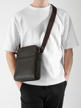 Cross Body Tas Le tanneur Bruin charles TCHA2210-vue-porte