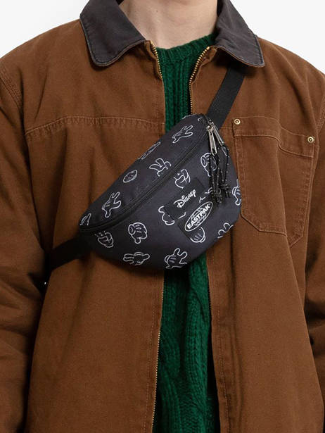 Heuptasje Eastpak Zwart diney 100 x eastpak K074DIS ander zicht 1