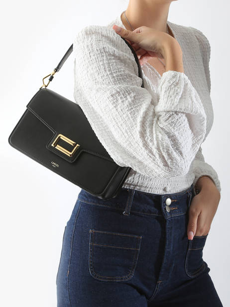Schoudertas Angele Leder Lancel Zwart angele A13149 ander zicht 1