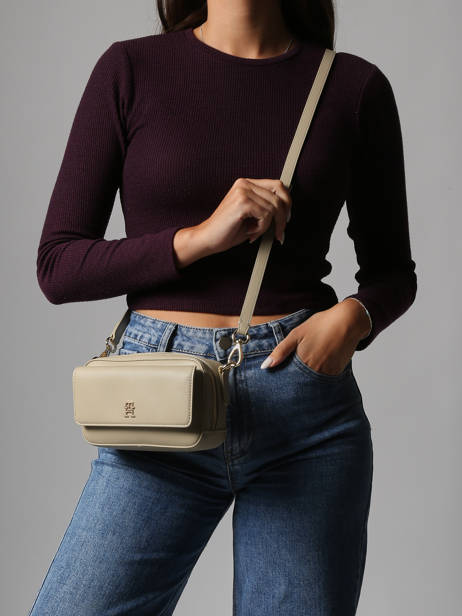 Cross Body Tas Th Icon Tommy hilfiger Beige th icon AW17680 ander zicht 1