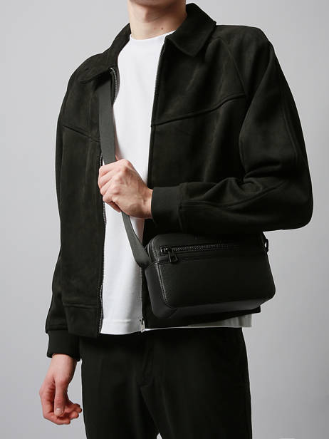 Cross Body Tas Monogram Tommy hilfiger Zwart monogram AM13837 ander zicht 1