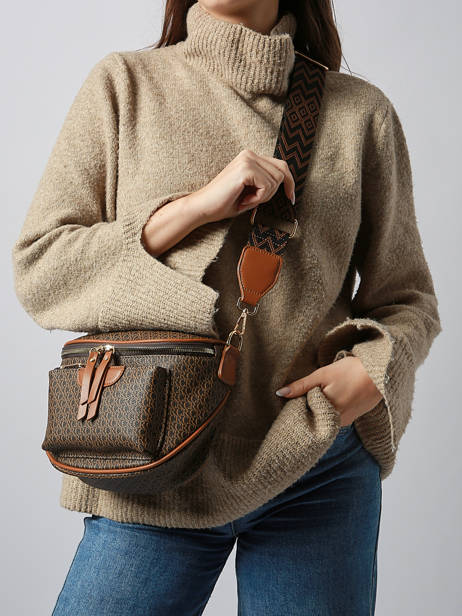 Heuptasje Miniprix Bruin cr 2 ander zicht 1